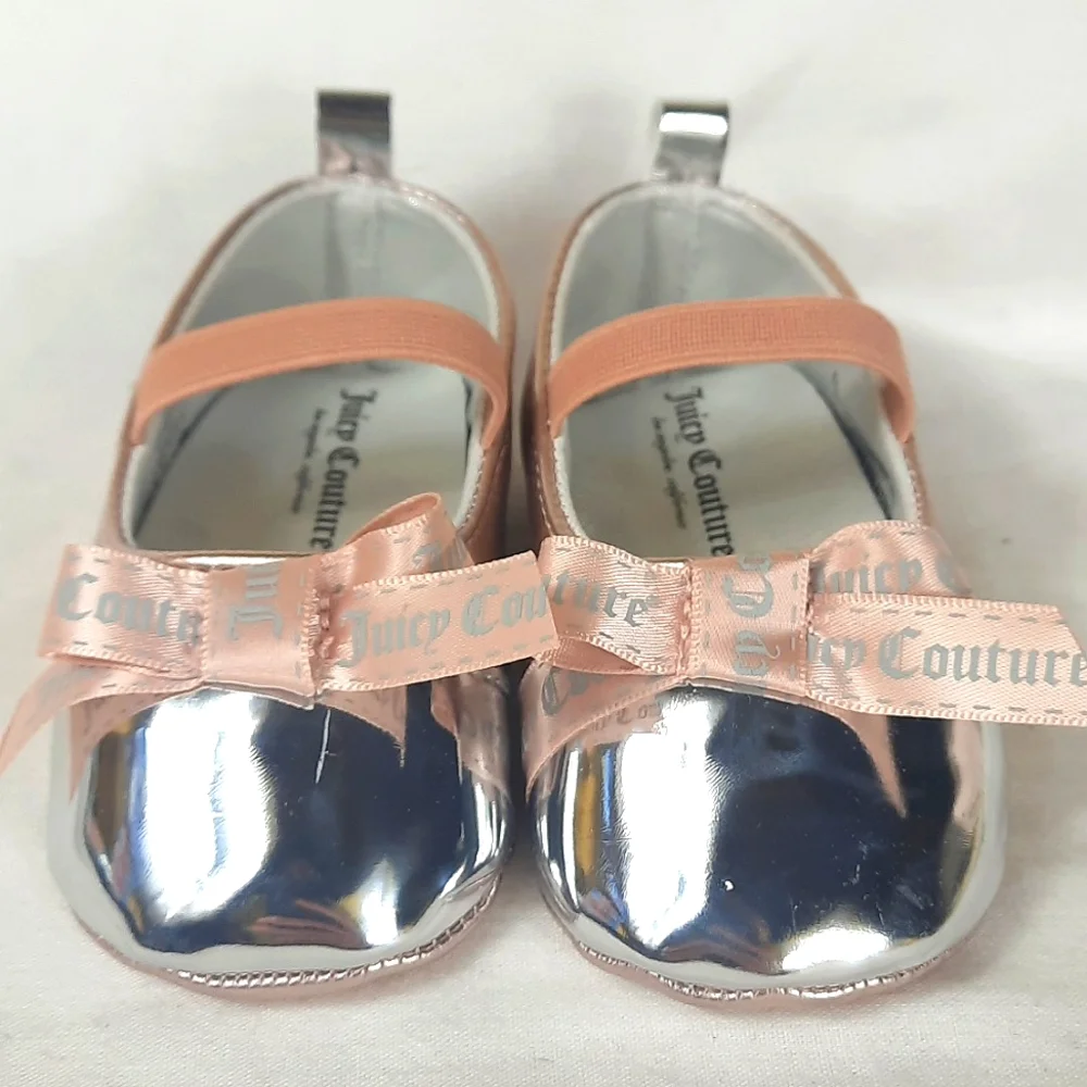 Juicy Couture Baby Venice Baby Shoes Size 4 Rose Gold Silver Metallic with Box